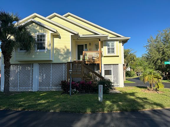 3rd image of 11938 W Blue Bayou Ct