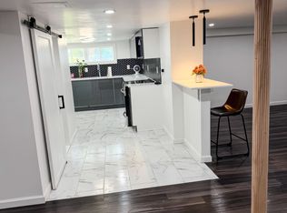 (Undisclosed Address), Elizabeth, NJ 07208
