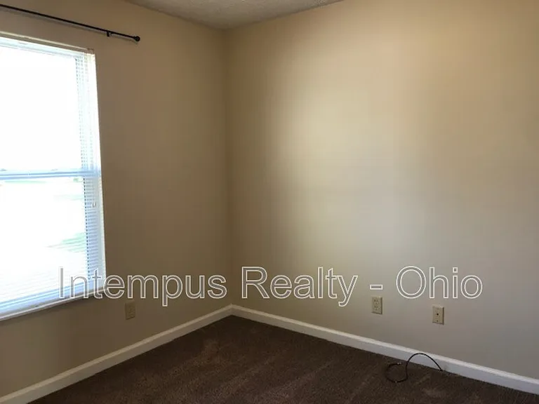 129 Lofton Cir — Photo 28