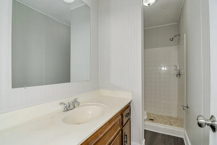 357 Forest Ct — Photo 11