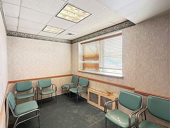 5th image of 3901 Nostrand Ave #Ll4