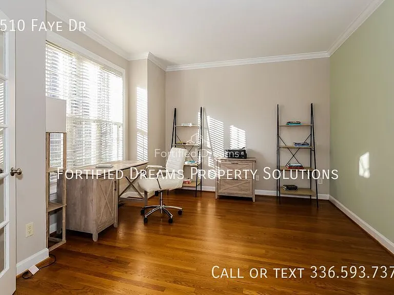 5510 Faye Dr — Photo 14