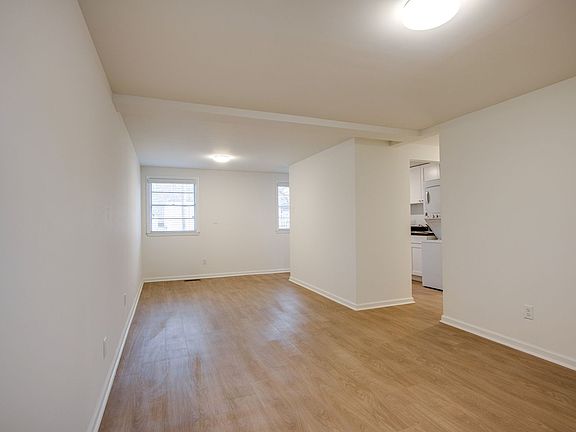 5th image of 2038 Southern Ave #2040-2