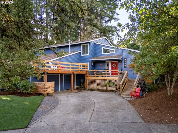 9480 SW Stallion Ct, Beaverton, OR 97008