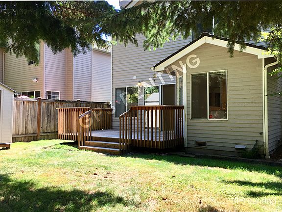 4th image of 2107 162nd Pl SE