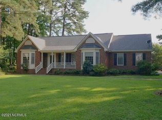 4504 Firestone Ln N, Wilson, NC 27896