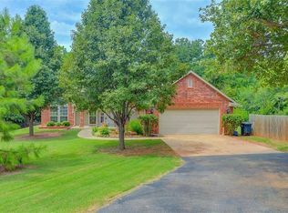 1501 Red Fox Cir, Blanchard, OK 73010