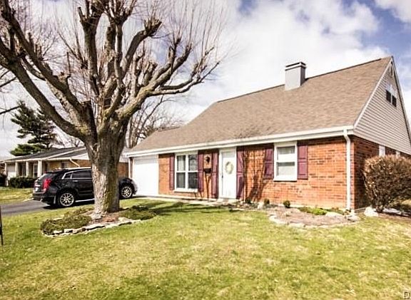 3rd image of 2483 Wyoming Dr