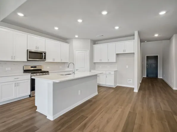 2220 Lone Star Ln, Seagoville, TX 75159