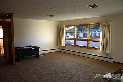 2nd image of 409 Sunset Rd