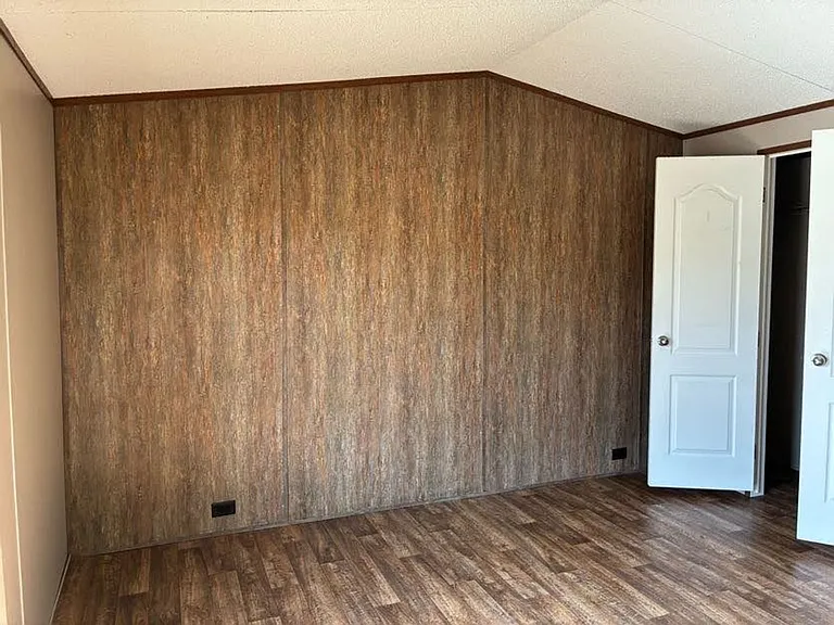 764 Wilson Dr — Photo 11
