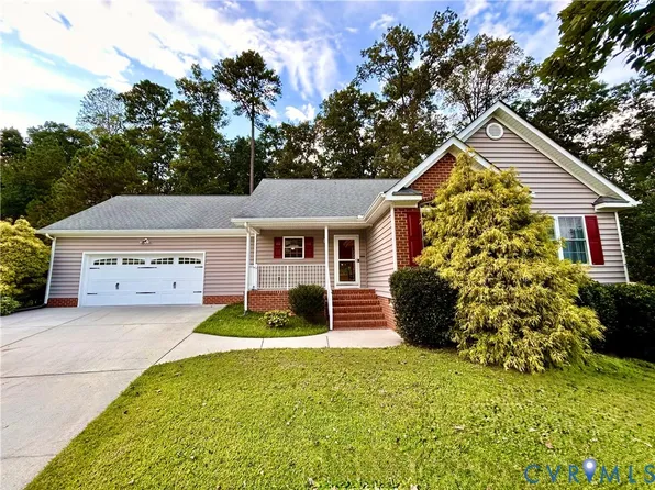 11600 Hillside Rd, Chester, VA 23831