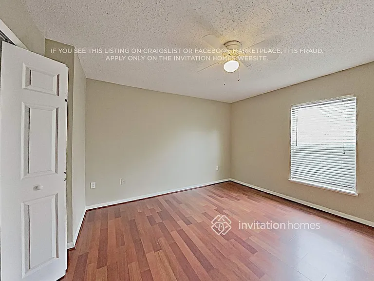 1701 Alhambra Crest Dr — Photo 10