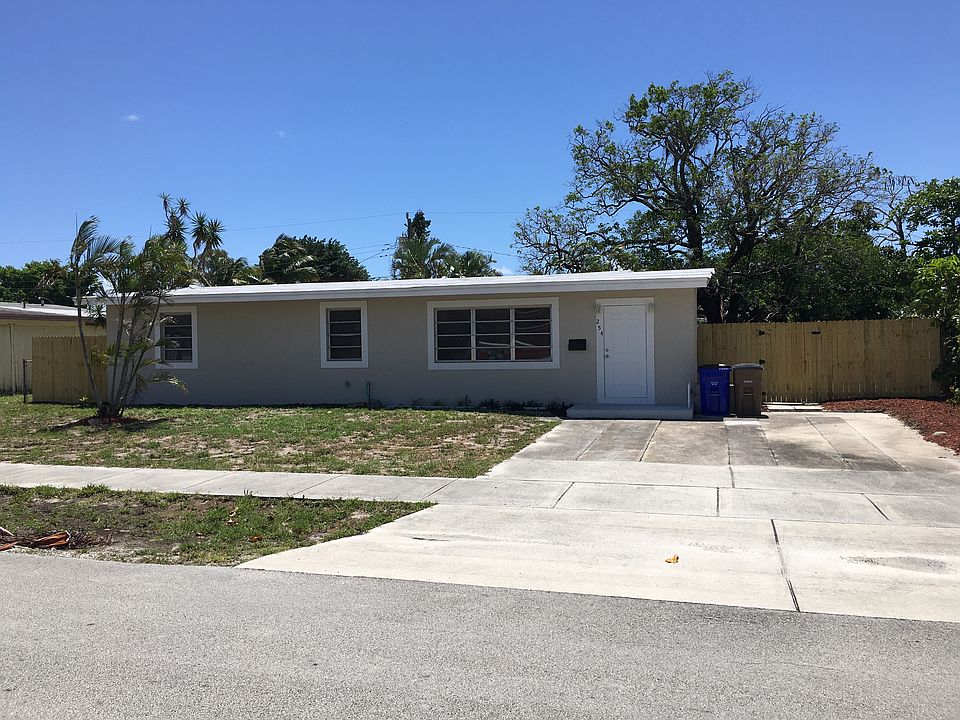 1st image of 254 NE 42nd St