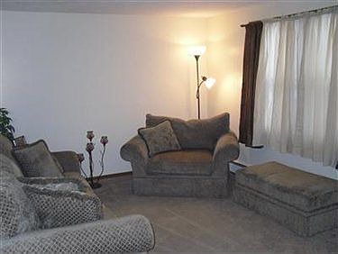 5th image of 7066 Tamarack Dr