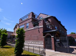 3642 W George St APT 1R, Chicago, IL 60618