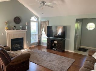 89 Glade Springs Dr, Blacklick, OH 43004
