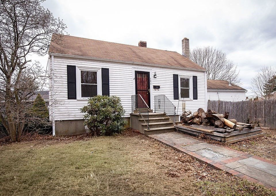 2nd image of 383 Summer St
