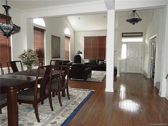 4th image of 22 Cypress Ct