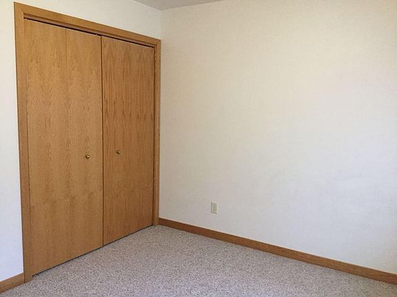 2nd image of 824 2nd St NW #824