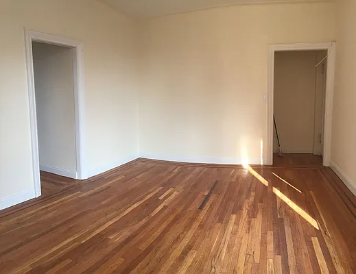 Rented by FirstService Realty (legacy) | media 14