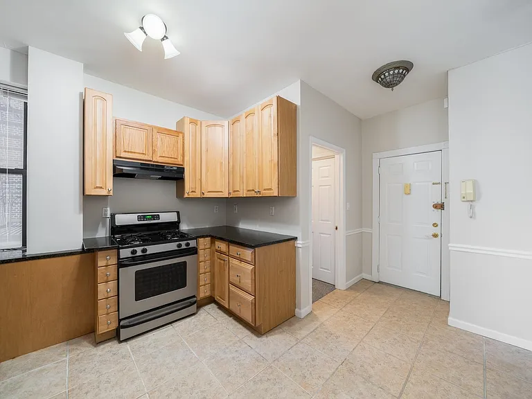 883 Boulevard East #2G — Photo 9