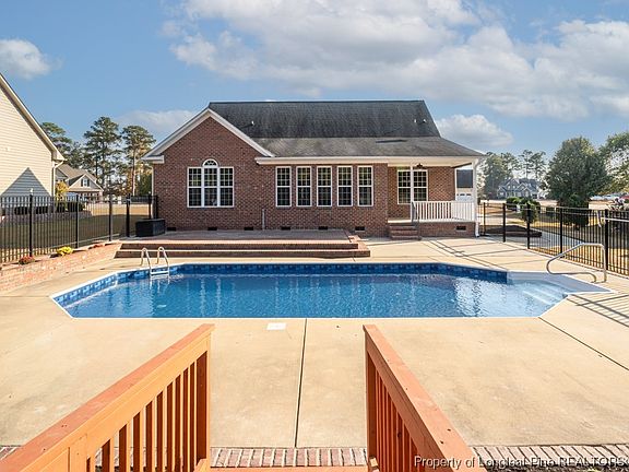2nd image of 183 Sedona Ct