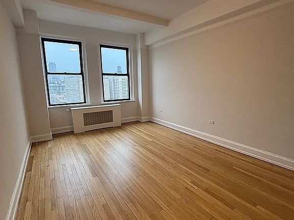 2nd image of 2760 Broadway #15L