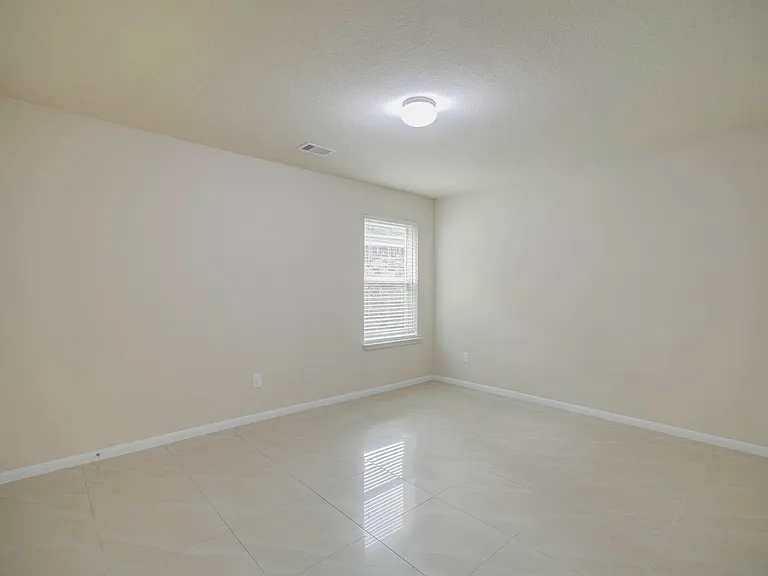 15115 Russet Bend Ln — Photo 9