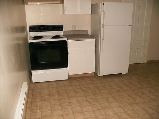 3rd image of 327 Gunnison Ave SW #2