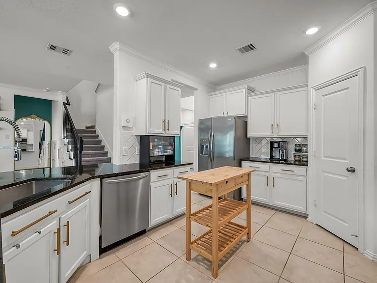508 Loft Ct — Photo 21