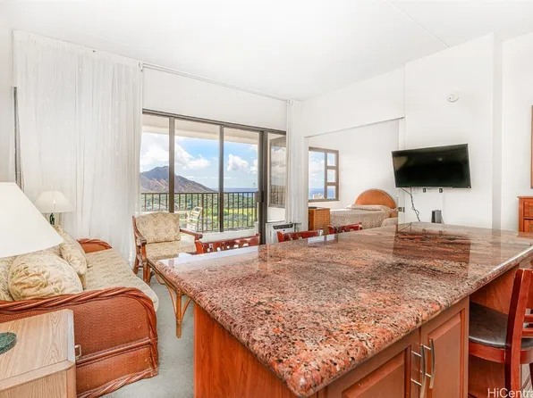 201 Ohua Avenue Makai #3707, Honolulu, HI 96815