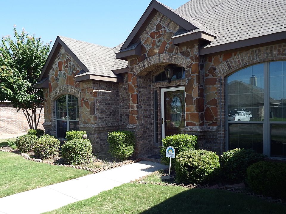 1st image of 209 Stanley Dr