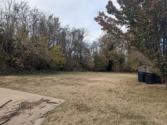 5th image of 1509 NE 7th St #26