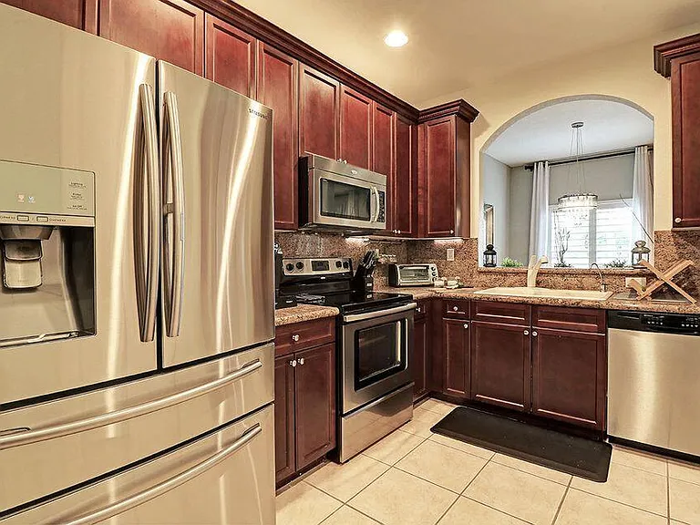 400 Lake Monterey Cir — Photo 10