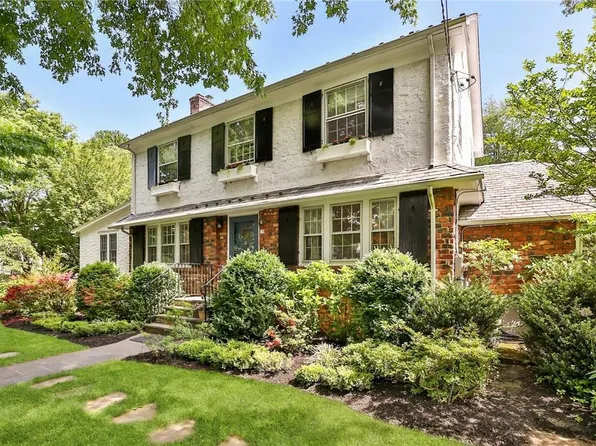 128 Manor Lane, Pelham, NY 10803