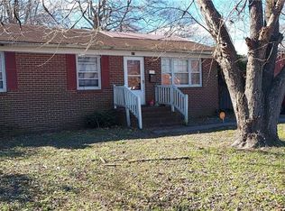615 Beech Dr, Newport News, VA 23601