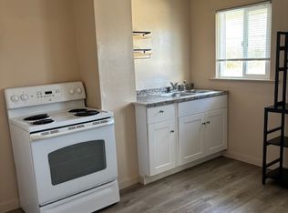 117 1/2 I St, Cosmopolis, WA 98537