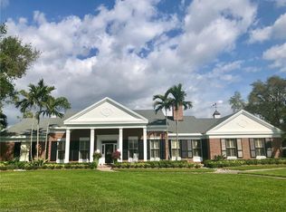 4787 Oak Leaf Dr, Naples, FL 34119