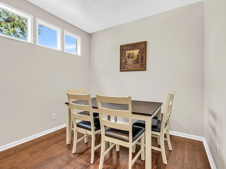2451 Cherry Hills Dr — Photo 13
