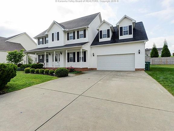 3rd image of 169 Glen Oaks Ct