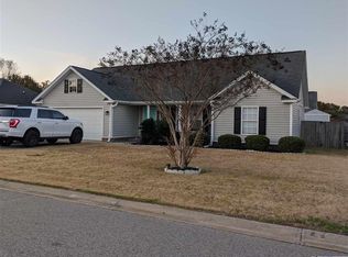 2908 Cross Vine Dr, Effingham, SC 29541