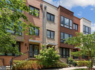 129 Cambria Walk, Alexandria, VA 22304