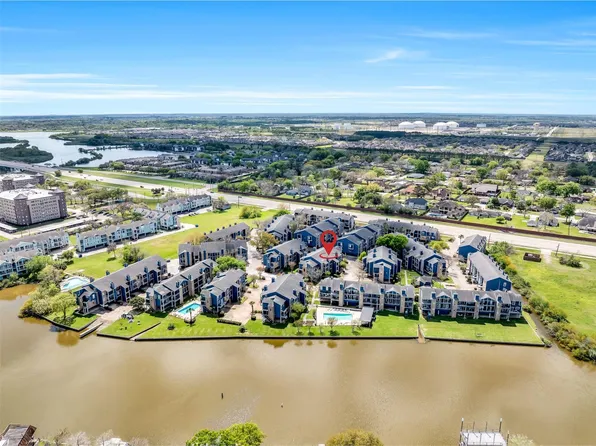 18515 Egret Bay Blvd APT 1003, Houston, TX 77058