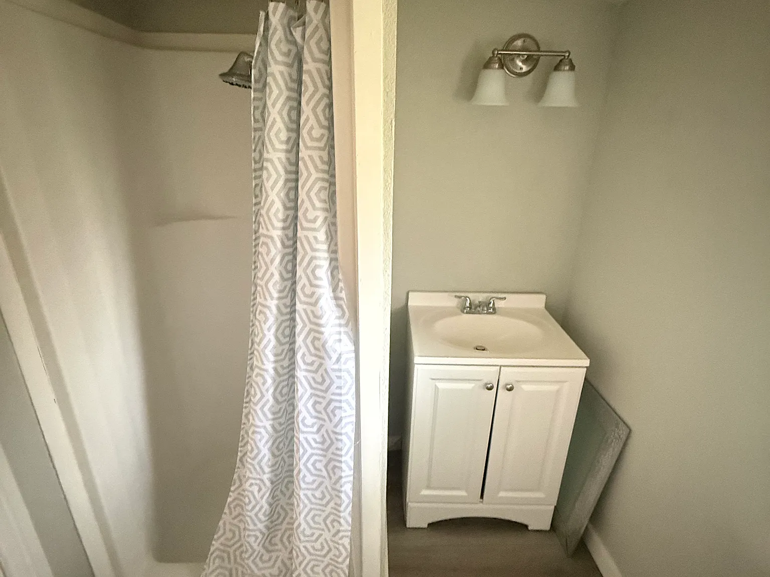 Studio, 450 sqft, $1,150 — Photo 4