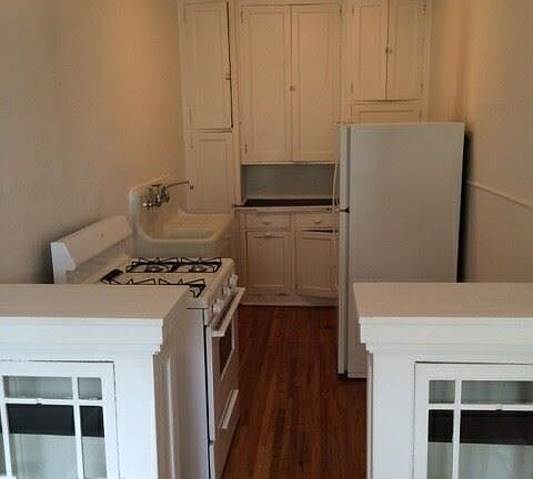 3rd image of 3142 Lyndale Ave S APT 5