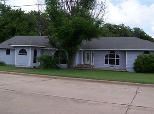 1826 S Mirick Ave, Denison, TX 75020