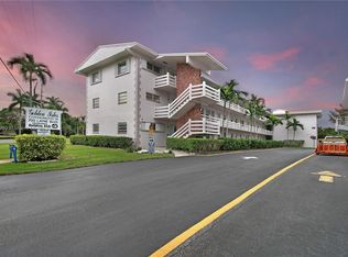 700 Layne Blvd APT 111, Hallandale Beach, FL 33009
