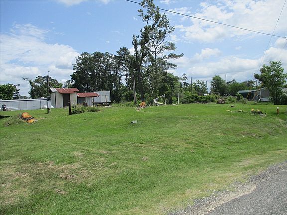 5th image of 167 Hackberry Cove Ln