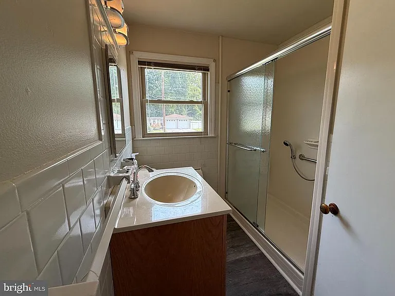 1236 Oak Ln — Photo 10
